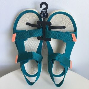 CROCS Women Swiftwater Expedition Sandal